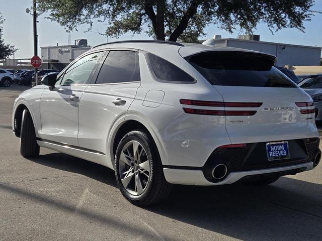 Photo of 2025 Uyuni White Genesis GV70