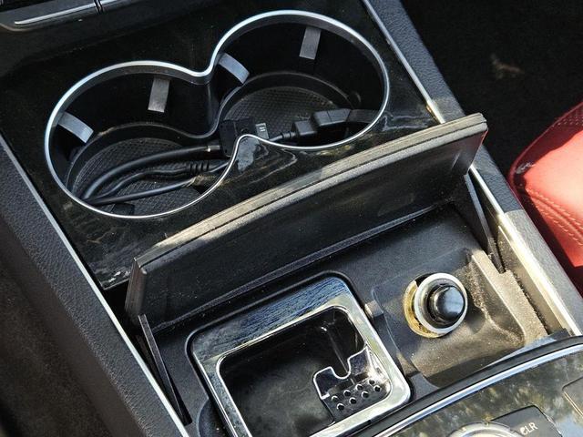Photo of 2014 Gray Mercedes-Benz E-Class