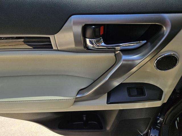 Photo of 2022 Nightfall Mica Lexus GX 460