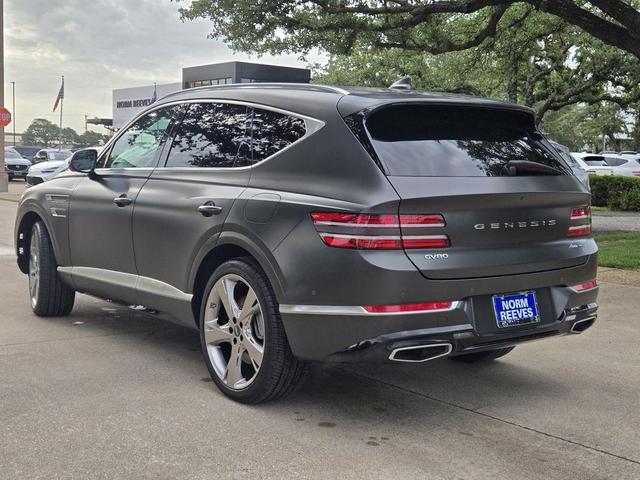 Photo of 2024 Makalu Gray Genesis GV80