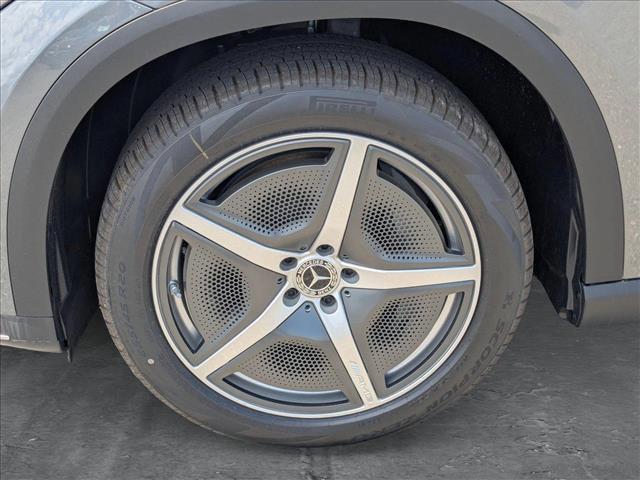 Photo of 2025 Selenite Grey Metallic Mercedes-Benz EQE 350+