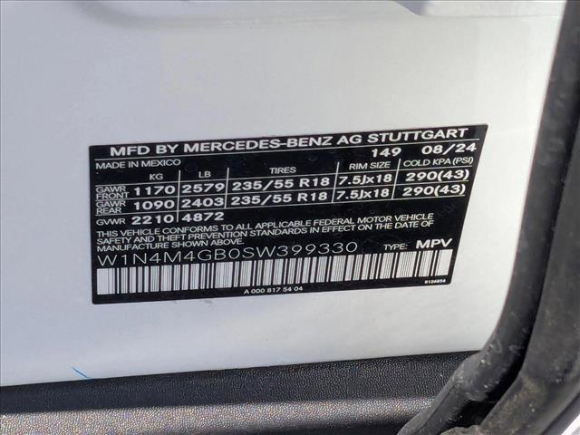 Photo of 2025 Polar White Mercedes-Benz GLB 250