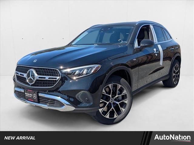 Photo of 2025 Black Mercedes-Benz GLC 350e