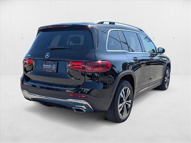 Photo of 2025 Night Black Mercedes-Benz GLB 250