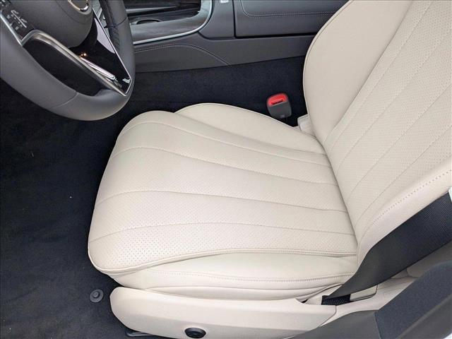 Photo of 2025 Polar White Mercedes-Benz E-Class