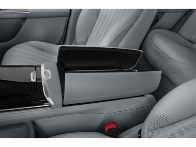 Photo of 2025 MANUFAKTUR Alpine Grey Mercedes-Benz EQE 350