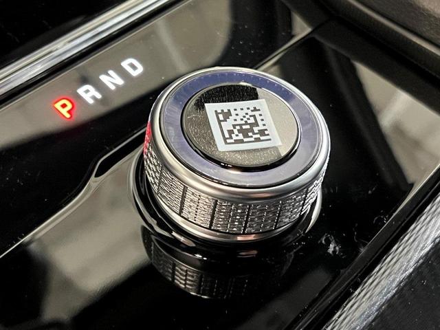Photo of 2025 Diamond Black Jeep Grand Cherokee L