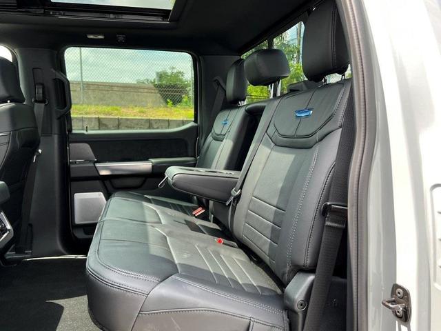 Photo of 2025 Avalanche Ford F-450