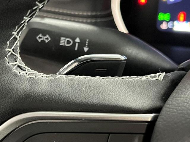 Photo of 2025 Silver Zynith Jeep Grand Cherokee L
