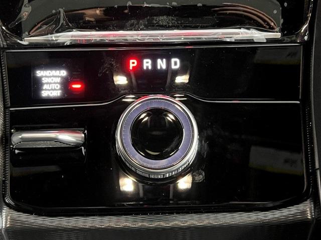 Photo of 2025 Silver Zynith Jeep Grand Cherokee L