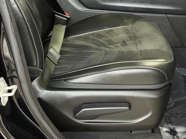 Photo of 2024 Diamond Black Jeep Grand Cherokee