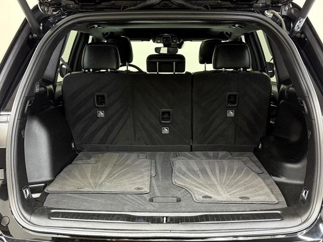 Photo of 2024 Diamond Black Jeep Grand Cherokee