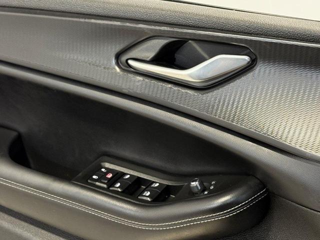 Photo of 2024 Diamond Black Jeep Grand Cherokee