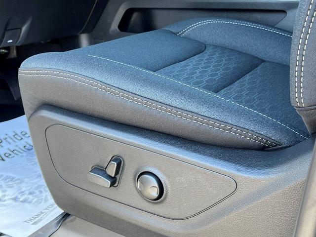 Photo of 2025 Billet Silver Metallic Clearcoat RAM 1500