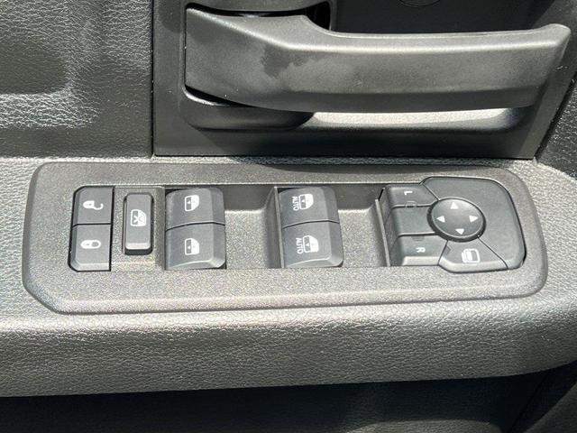 Photo of 2025 Diamond Black RAM 2500