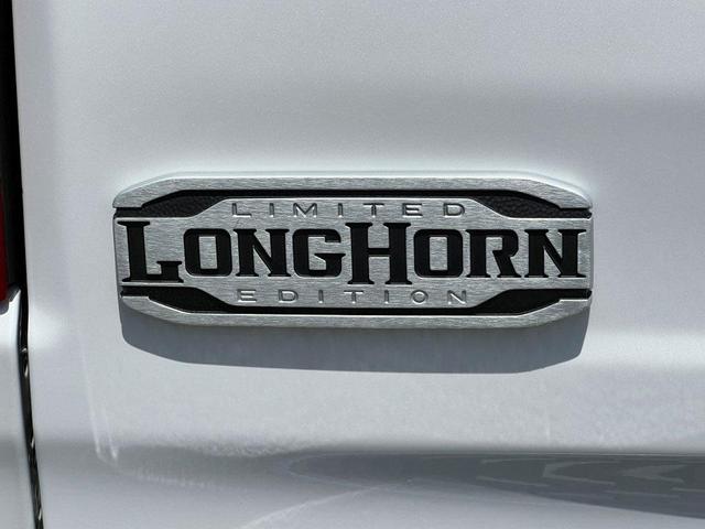 Photo of 2025 Ivory White RAM 1500