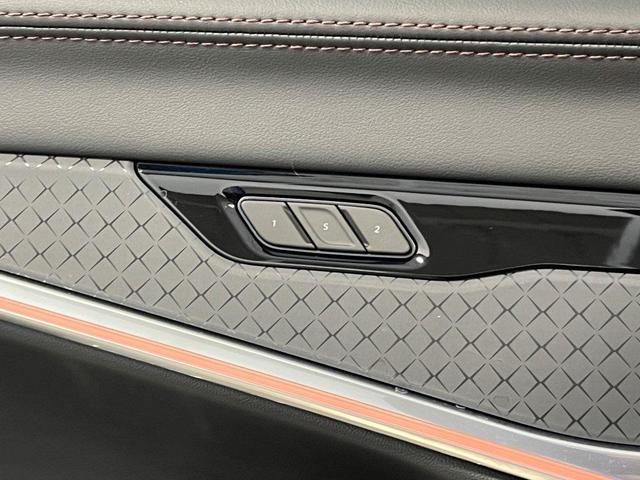 Photo of 2025 Hydro Blue Pearlcoat Jeep Wagoneer S
