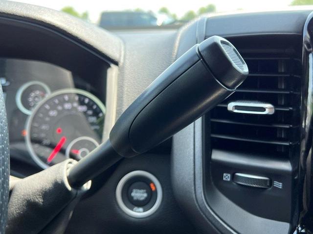 Photo of 2025 Diamond Black RAM 2500