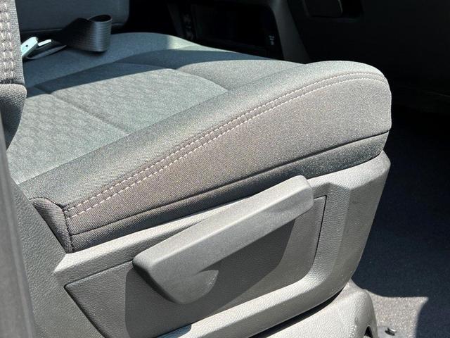 Photo of 2025 Diamond Black RAM 2500