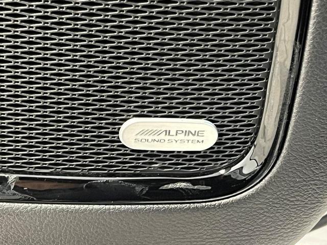 Photo of 2025 Bright White Clearcoat Jeep Compass