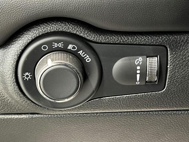 Photo of 2025 Night Dodge Durango