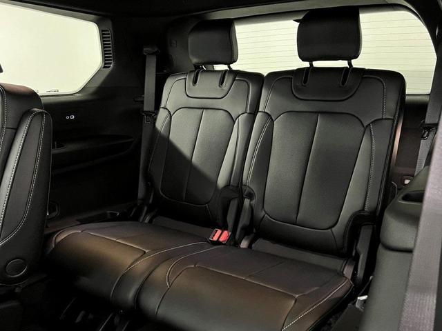 Photo of 2025 Bright White Clearcoat Jeep Grand Cherokee L