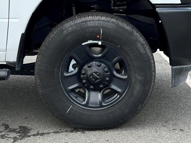 Photo of 2025 Bright White Clearcoat RAM 3500