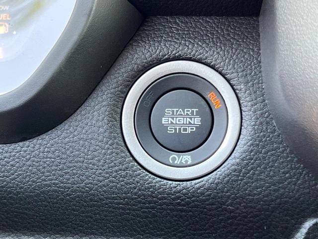 Photo of 2025 Diamond Black RAM 1500