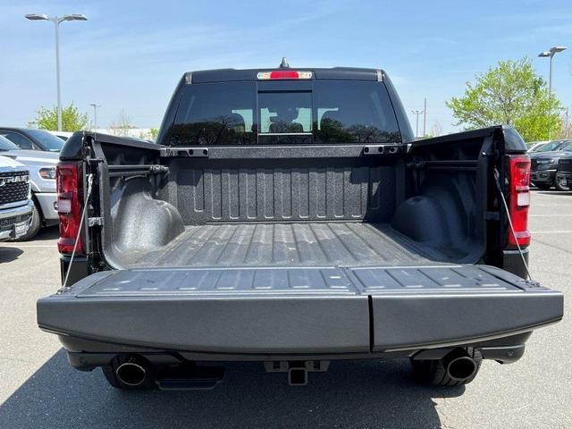 Photo of 2025 Diamond Black RAM 1500