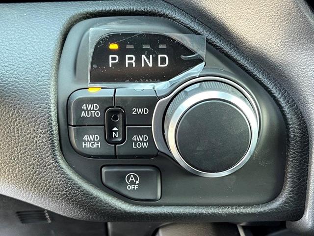 Photo of 2025 Diamond Black RAM 1500