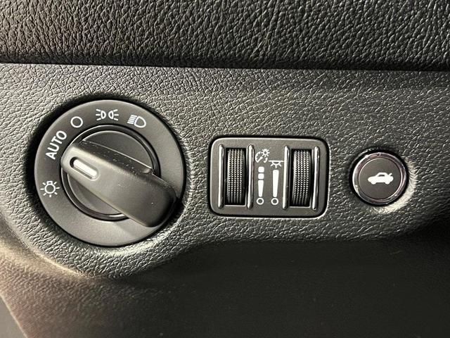 Photo of 2018 Octane Red Pearlcoat Dodge Challenger