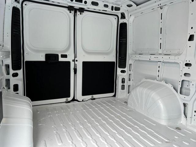 Photo of 2025 Bright White Clearcoat RAM ProMaster 1500