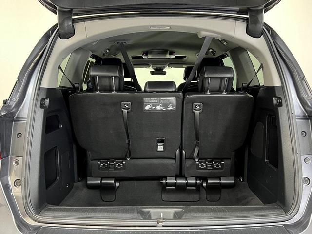 Photo of 2023 Modern Steel Metallic Honda Odyssey