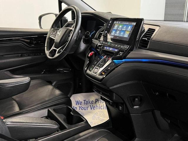 Photo of 2023 Modern Steel Metallic Honda Odyssey
