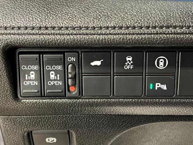 Photo of 2023 Modern Steel Metallic Honda Odyssey