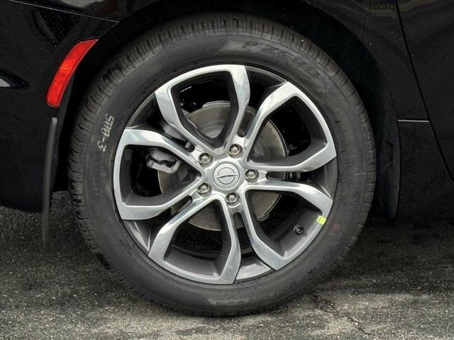 Photo of 2026 Diamond Black Chrysler Pacifica