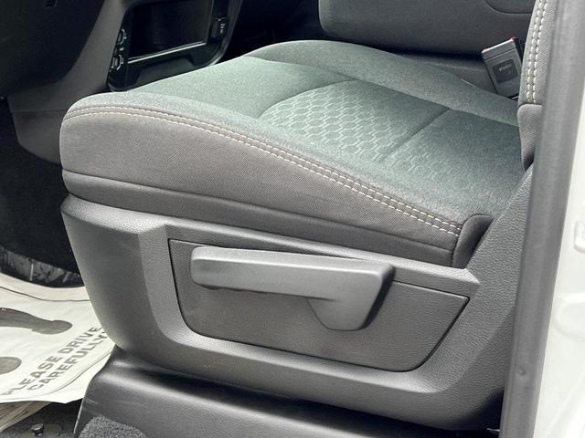 Photo of 2025 Bright White Clearcoat RAM 2500