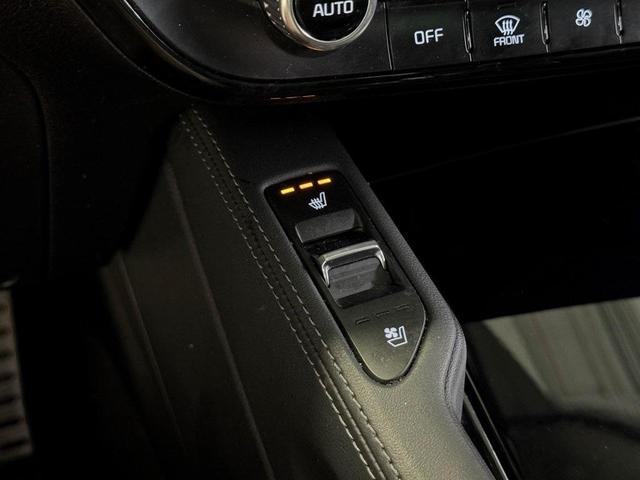 Photo of 2024 Ebony Black Kia Telluride