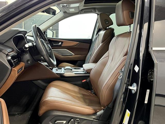 Photo of 2024 Majestic Black Pearl Acura MDX