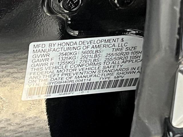 Photo of 2024 Majestic Black Pearl Acura MDX