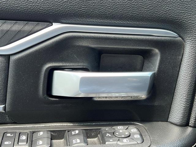 Photo of 2025 Diamond Black RAM 2500