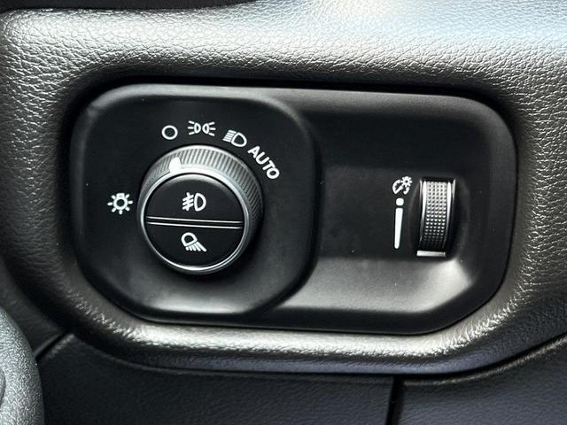 Photo of 2025 Diamond Black RAM 2500