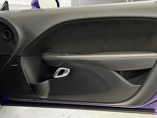 Photo of 2018 Plum Crazy Pearlcoat Dodge Challenger