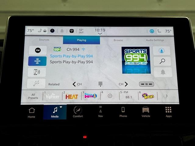 Photo of 2025 Silver Zynith Jeep Compass