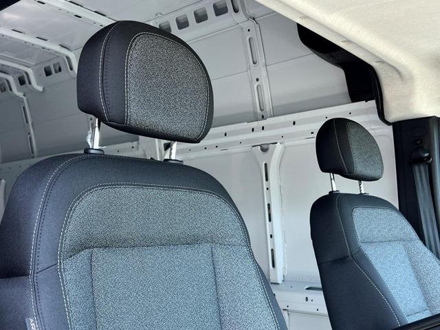 Photo of 2025 Bright White Clearcoat RAM ProMaster 3500