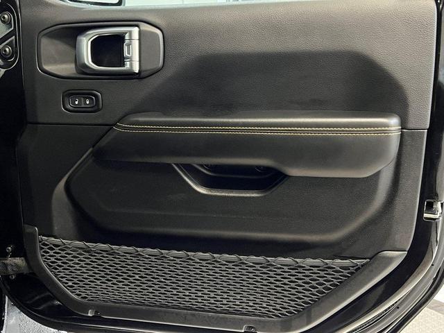 Photo of 2024 Black Clearcoat Jeep Wrangler