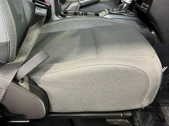 Photo of 2024 Black Clearcoat Jeep Wrangler