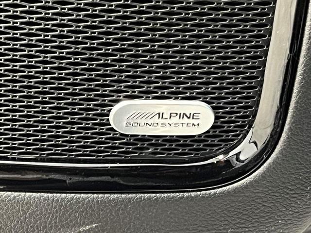 Photo of 2025 Silver Zynith Jeep Compass