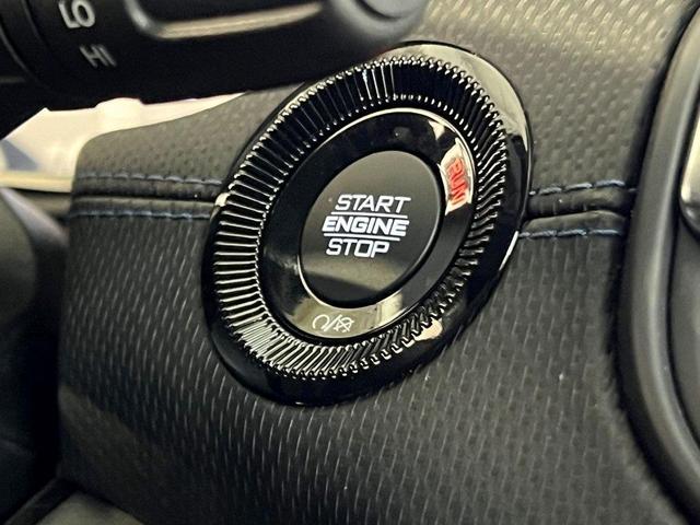 Photo of 2025 Silver Zynith Jeep Compass