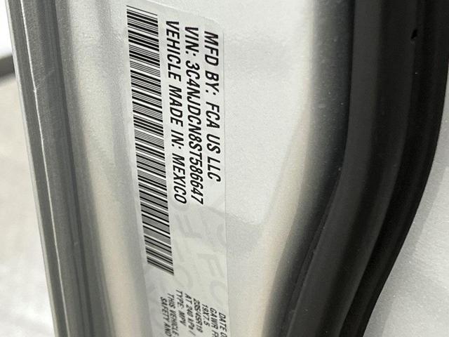 Photo of 2025 Silver Zynith Jeep Compass